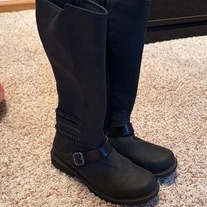 Womens or girls Blowfish Boot